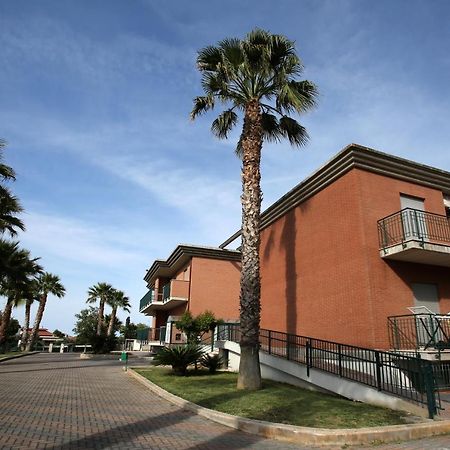 Residence Villaggio Del Sole Термоли Экстерьер фото