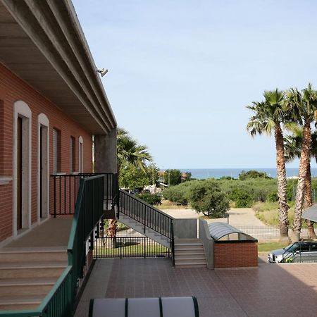 Residence Villaggio Del Sole Термоли Экстерьер фото