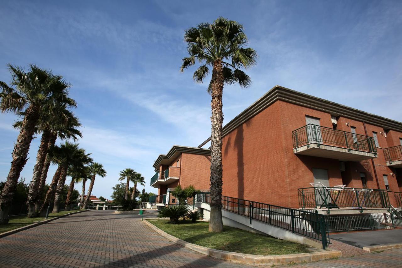 Residence Villaggio Del Sole Термоли Экстерьер фото